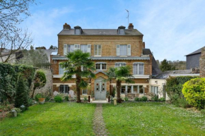 Villa Jane'Laur Magnificent mansion with garden 11 P